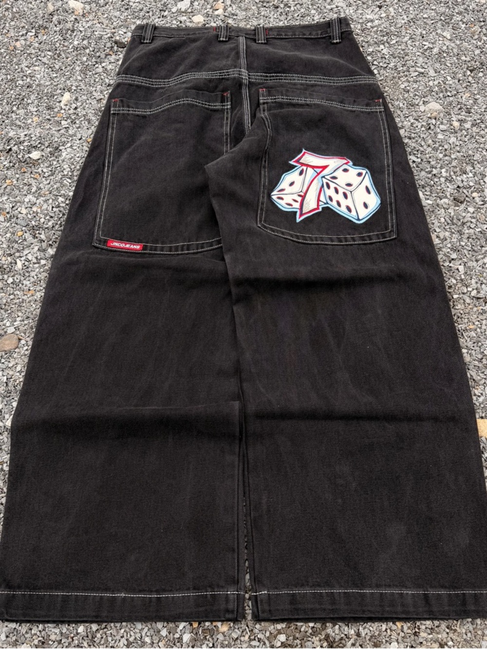 JNCO Black Relaxed Wide-Leg Jeans with Dice Pocket Graphic - Picture 2 of 11